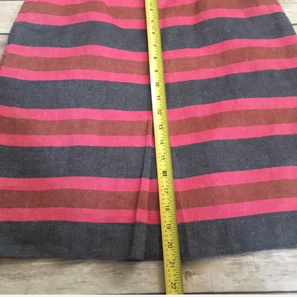 BODEN linen blend single pleat skirt - Picture 6 of 7